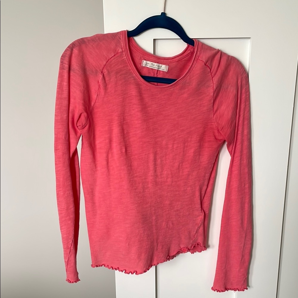 We The Free Pink Long Sleeve Tee Fitted Crew Neck